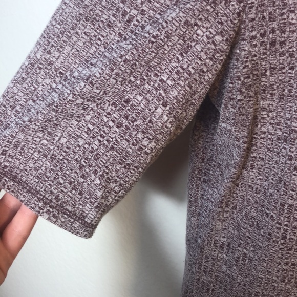 Silence + Noise Urban Outfitters Printed Purple Crop Top! - Picture 4 of 6